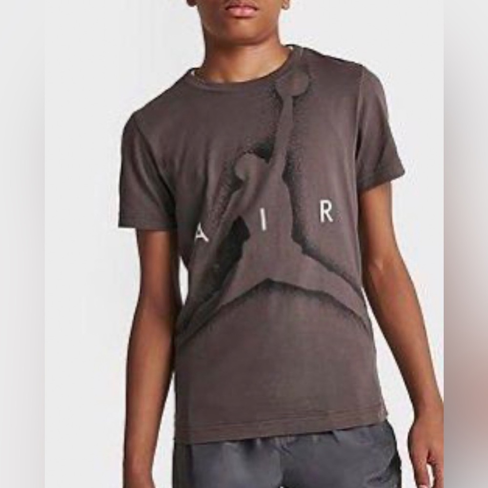 Jordan Boys Flight Essentials Jumpman T-shirt Brown Medium 10-12yo ❤️ NWT ❤️